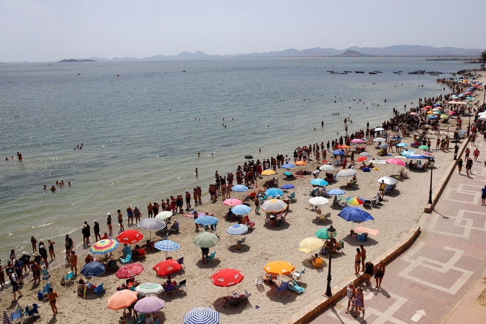 Un 'abrazo' al Mar Menor