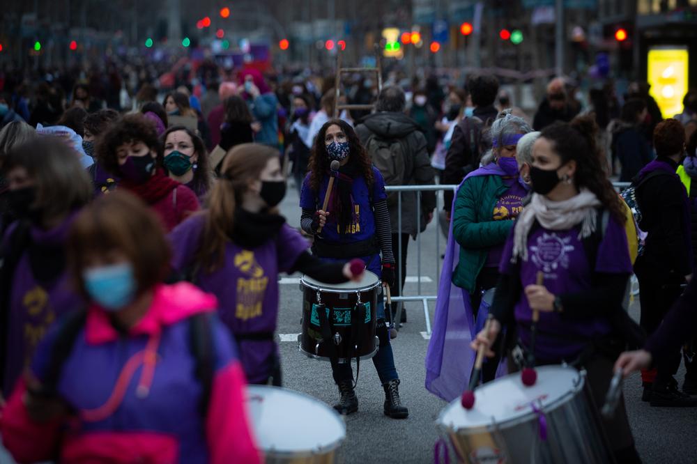 8M.- Budó afirma que las reivindicaciones feministas son 