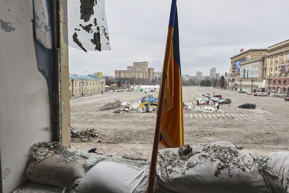 Aftermath of shelling in Kharkiv, Ukraine  / SERGEY KOZLOV