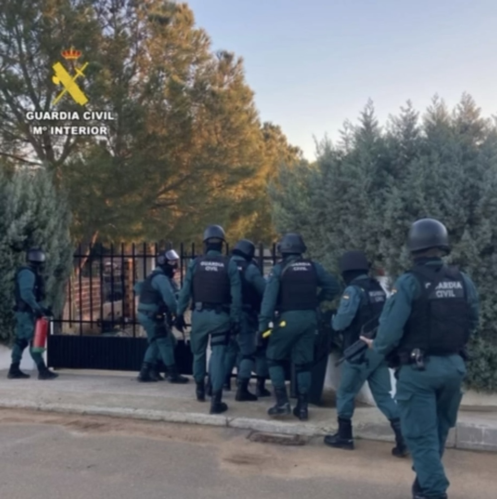 Vivienda en donde se encontró la plantación de marihuana.