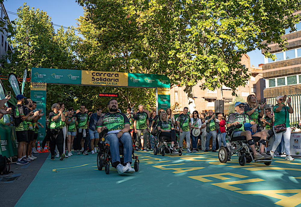 Eurocaja Rural donará 66.400 euros para combatir la ELA