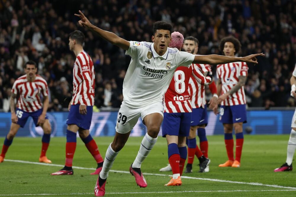 Real Madrid - Atlético de Madrid  / JUANJO MARTÍN