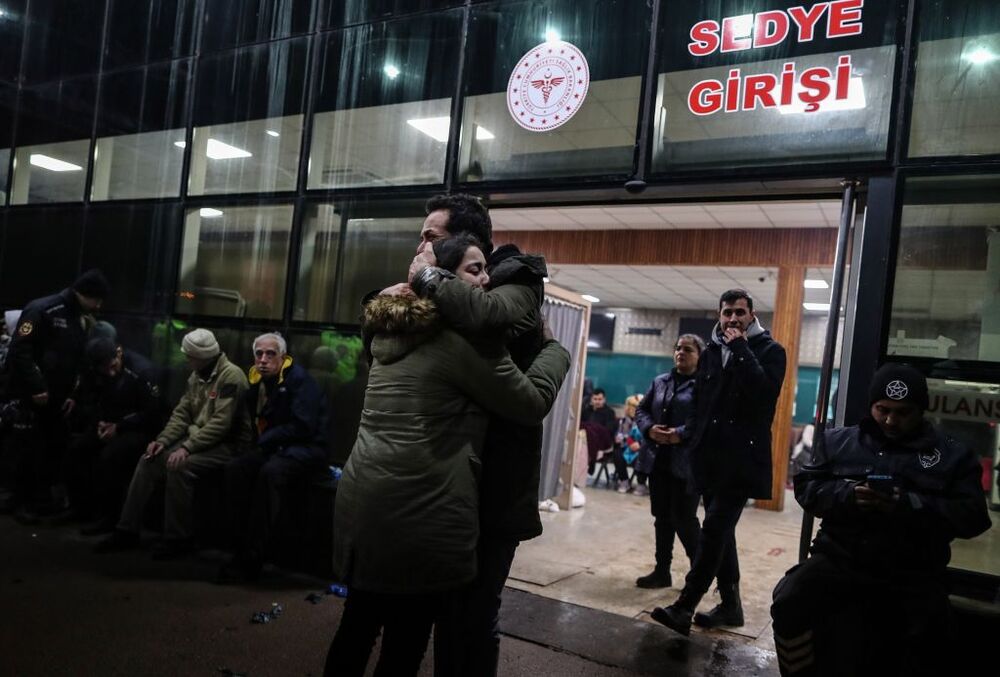 Injured people arrive at a hospital in Hatay following twin earthquakes  / ERDEM SAHIN