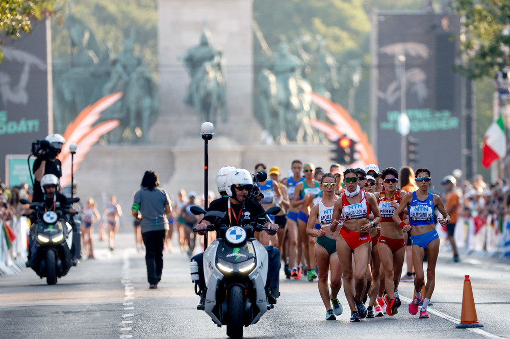 María Pérez, campeona del mundo de 20 kilómetros marcha  / EFE