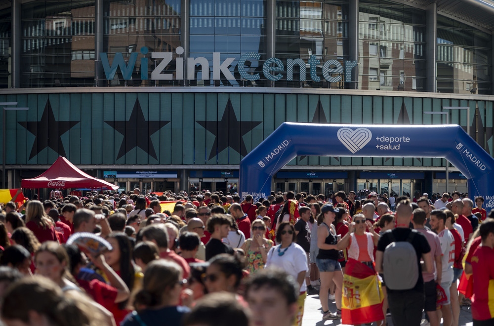 Seguimiento de la final del Mundial femenino de fútbol desde el WiZink Center de Madrid  / AGENCIAS