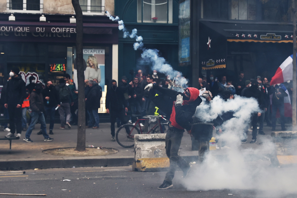 Nationwide strike in France against planned pension reform  / MOHAMMED BADRA