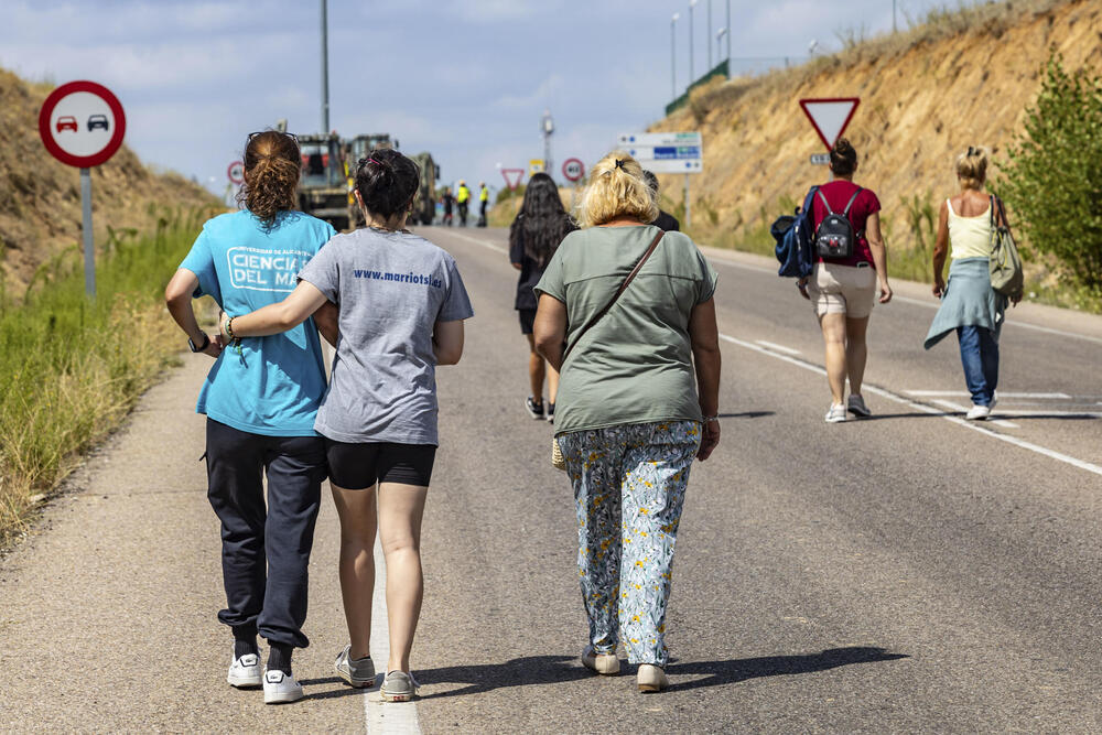 Familiares de la víctima se encuentran en la zona desde donde se coordinan los trabajos de búsqueda.