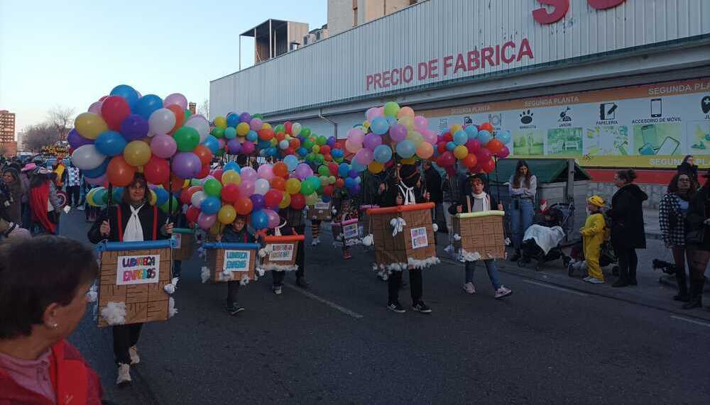 Mayores y pequeños disfrutaron del Carnaval.