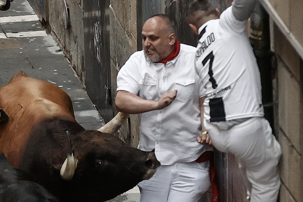 Primer encierro de los sanfermines 2023  / JESÚS DIGES