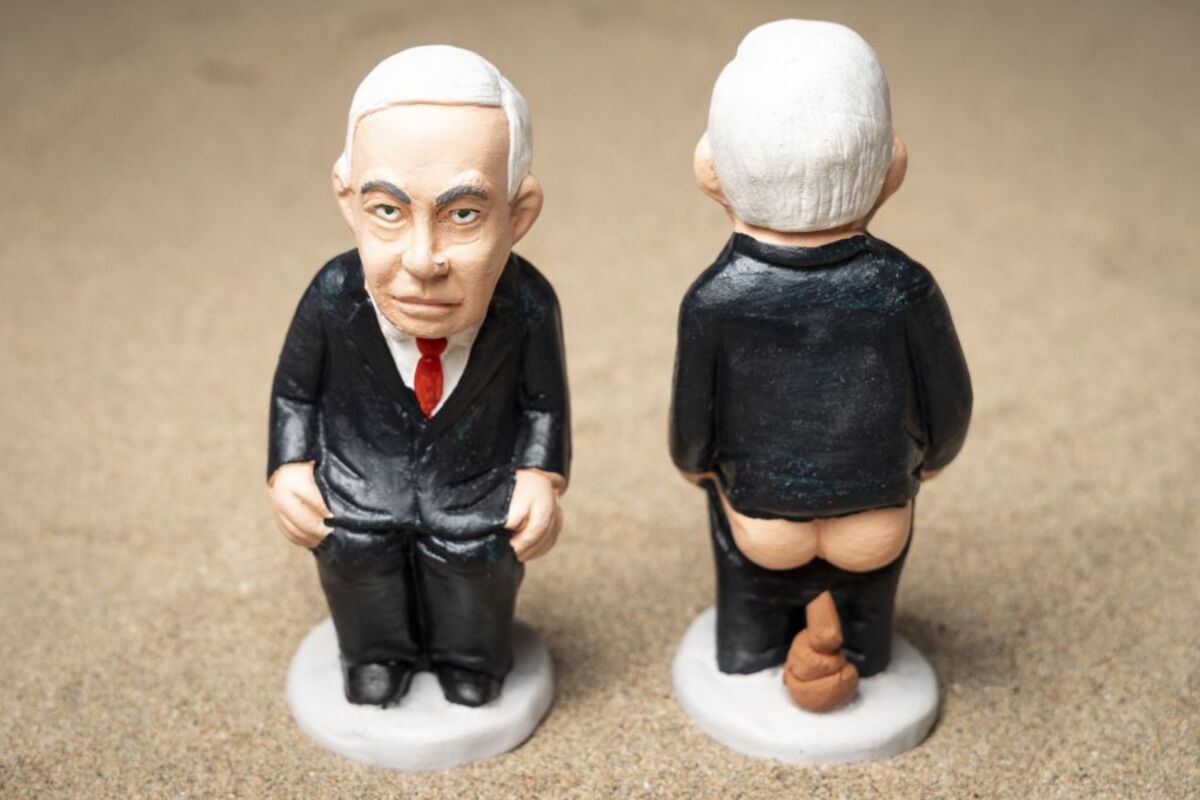 Netanyahu, Musk, Mbappé, Rahm y Verstappen se incorporan a la colección de caganers  / DAVID BORRAT