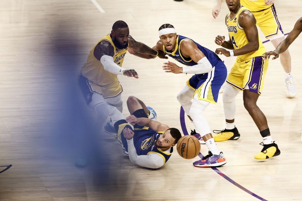 NBA Playoffs - Golden State Warriors at Los Angeles Lakers  / ETIENNE LAURENT