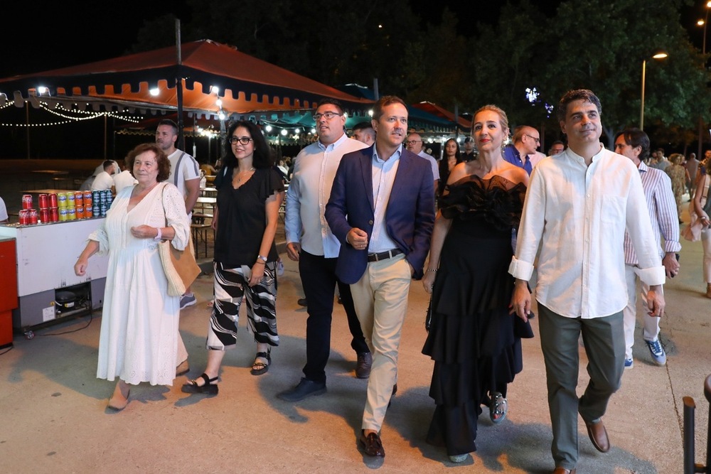 Velázquez inaugura la feria y fiestas de agosto en La Peraleda