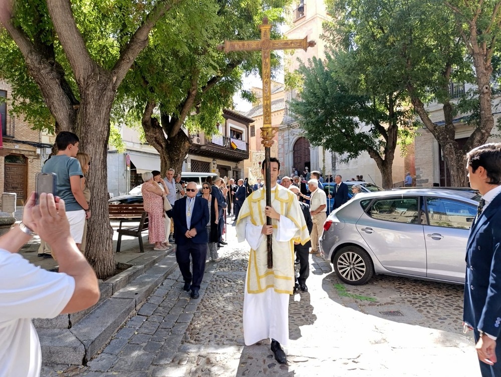 La Virgen de los Remedios procesiona 65 años después