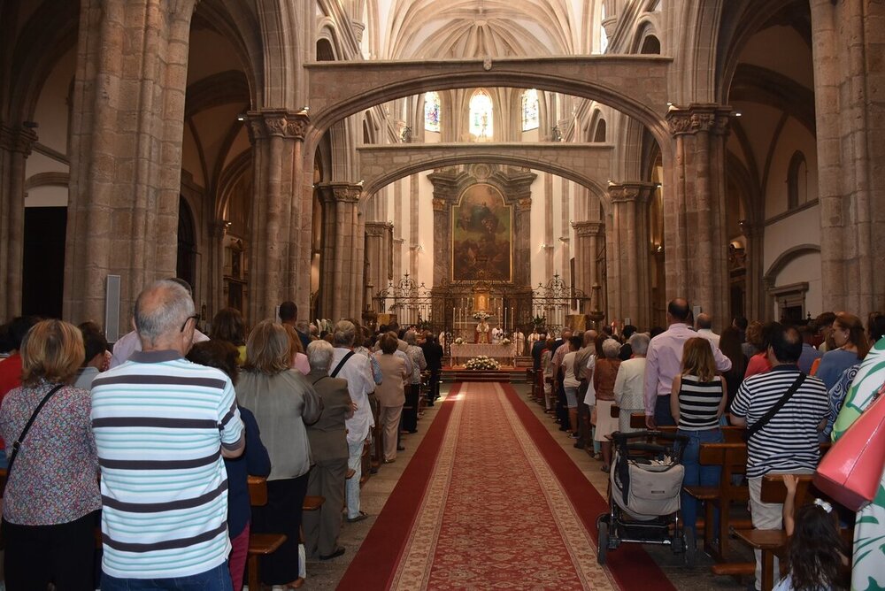 El Corpus recorre con solemnidad el centro de Talavera