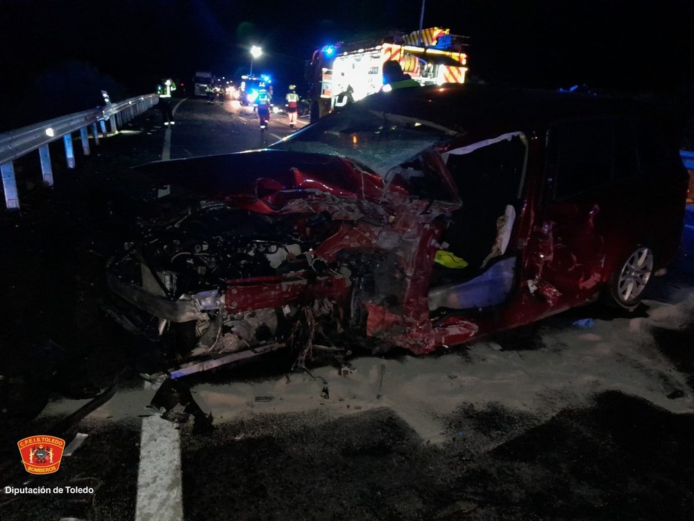 Tres heridos, uno guardia civil, en un accidente en Burguillos