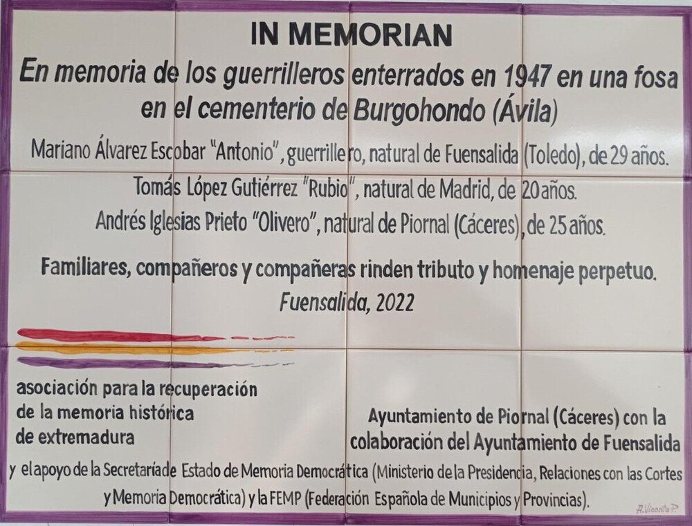 La placa instalada en 2022 en el cementerio de Fuensalida ha aparecido pintada de negro.