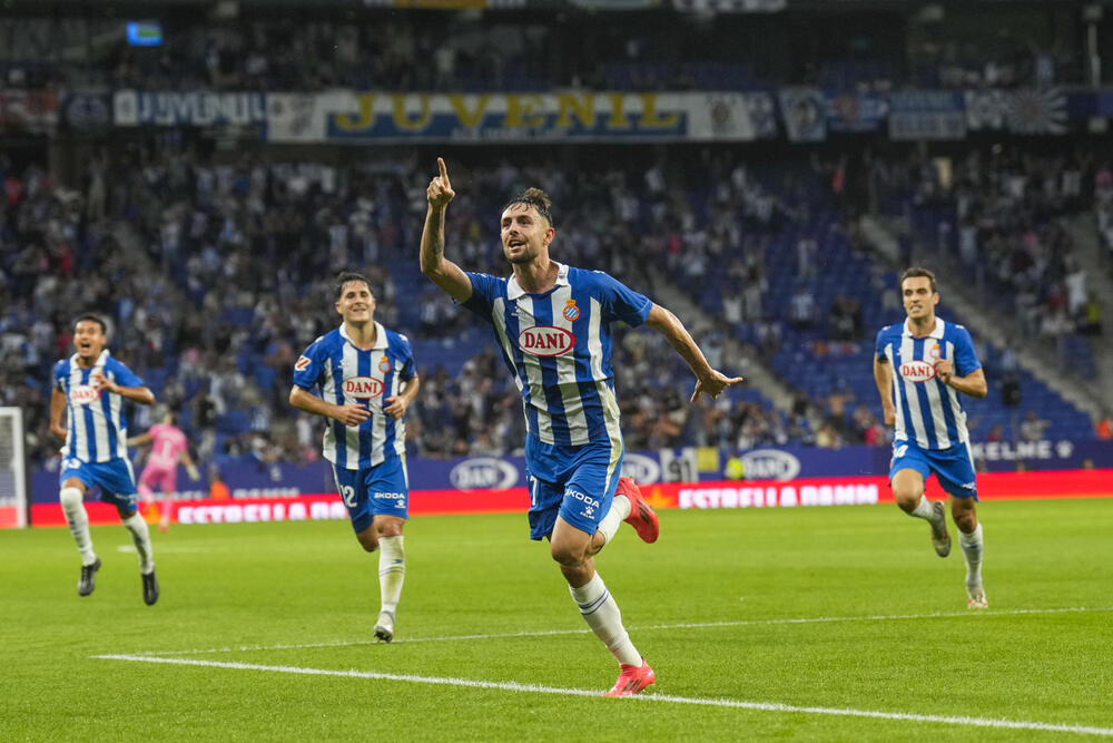 La inspiración de Ayoze anula al Espanyol