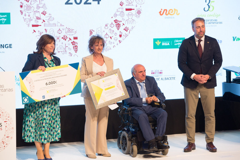 Cooperativas Agro-alimentarias premia el buen hacer diario