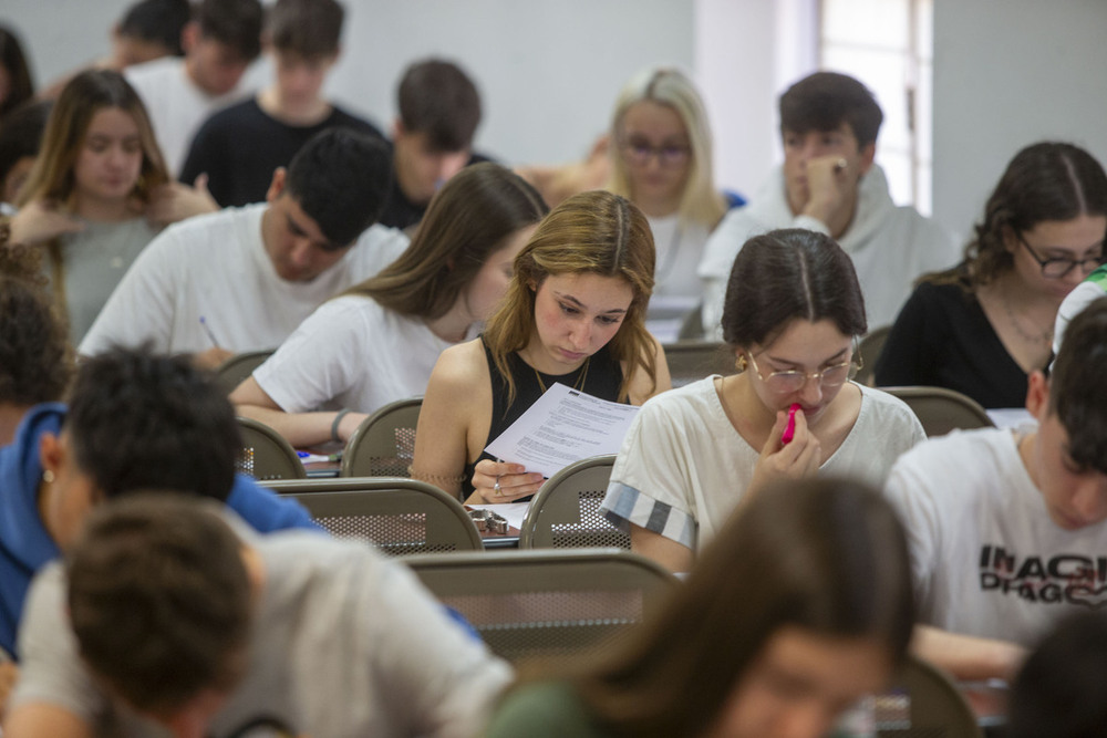 Más de 3.500 estudiantes se someten a la EvAU en Toledo