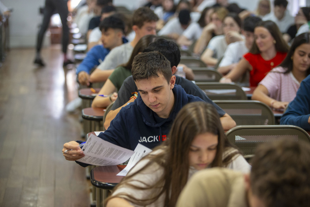 Más de 3.500 estudiantes se someten a la EvAU en Toledo