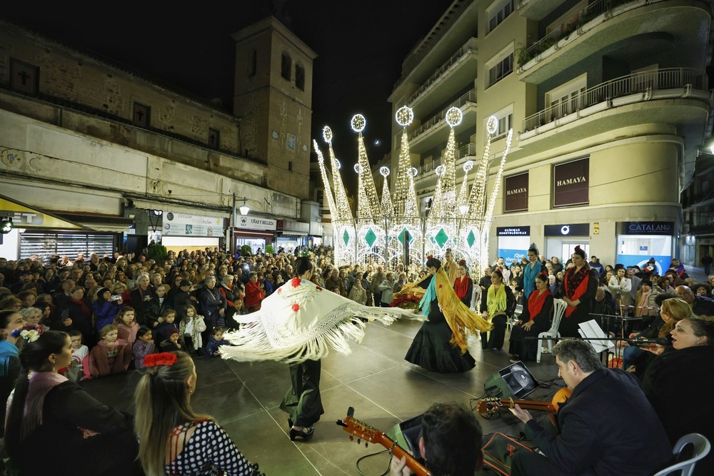 El concierto de Año Nuevo y la zambomba se suben al escenario