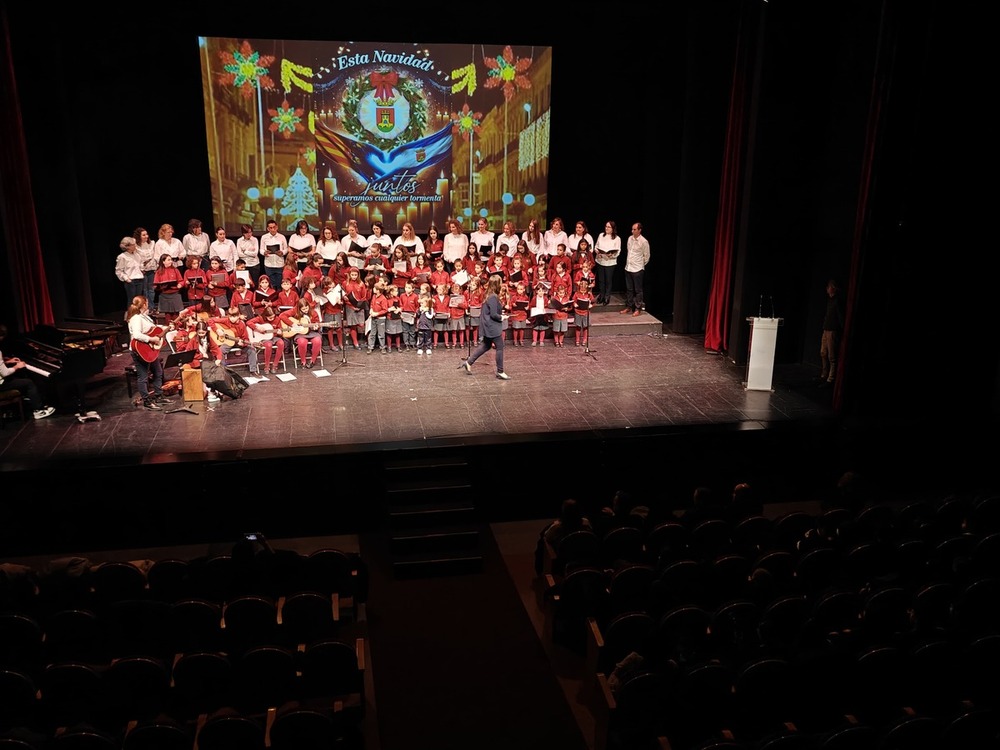 Los colegios le cantan a la Navidad