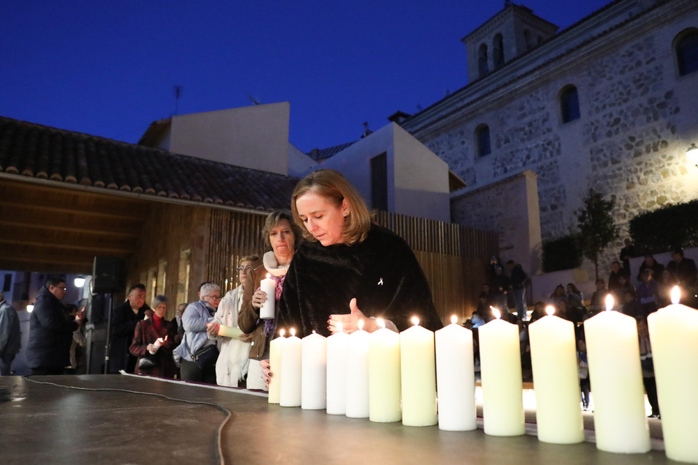 Dos marchas simultáneas dividen la lucha en favor de la mujer