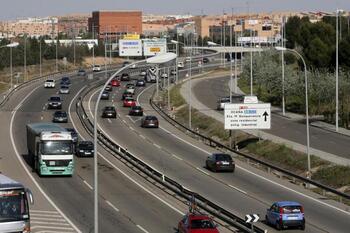 De la Cruz ve «correcta» la tramitación del tercer carril