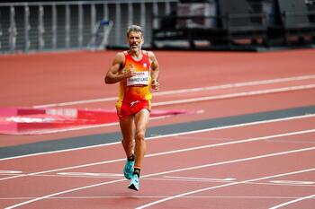 El atleta Alberto Suárez.