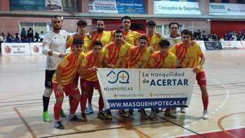 Los errores penalizan al Cobisa en la pista del líder (4-2)