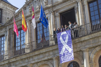 Alcalde cree que el PSOE hace «batalla ideológica» con el 25-N