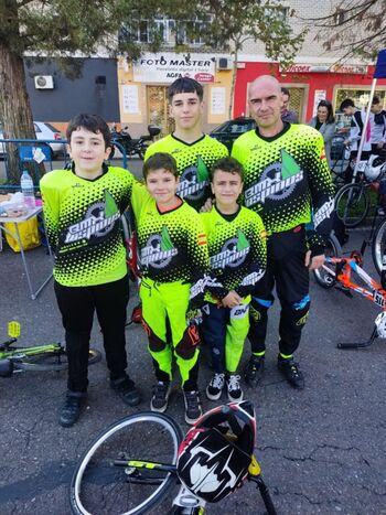 Cinco pilotos de Los Pinos en la Copa de Extremadura