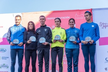 Ángel Ronco y Mariola Hernández, campeones regionales de 10k