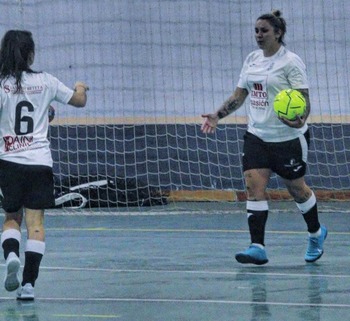 Goleada sin historia para el Mora FSF en Puertollano