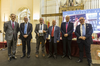 La UCLM presenta un libro de homenaje a Eduardo Espín