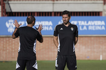 Javi Vázquez: “El fútbol por suerte va rápido