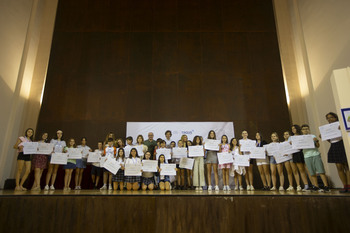 Tagus entrega los premios de su concurso escolar de dibujo