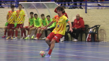 Iván Parro renueva con el Cobisa Futsal