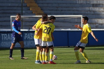 El CF Talavera gana con sufrimiento en Móstoles