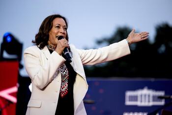 Harris presenta su candidatura presidencial formalmente