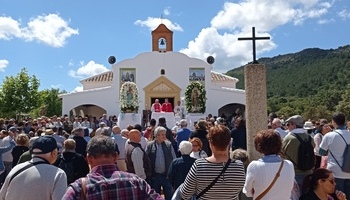 Multitudinaria romería de La Milagra