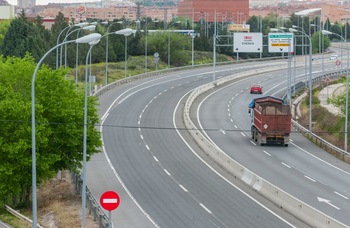 Reabre al tráfico la N-400 tras el último arreglo por la DANA