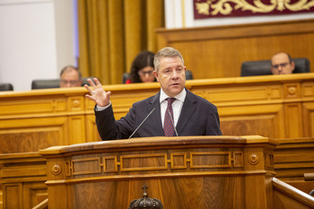 Desdoblamiento y transporte a demanda, anuncios en el Debate