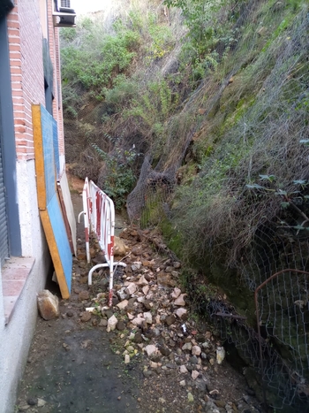 Vecinos de Santa Bárbara, temerosos de nuevos desprendimientos