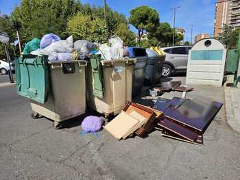 El Ayuntamiento refuerza la recogida de enseres en las calles