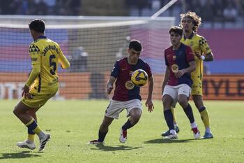 Las Palmas arruina el cumpleaños del Barça