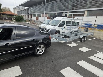 Iniciativas de Talak para los 6.000 euros del carro robado