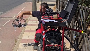 Mora inspecciona sus colectores con drones con videocámara