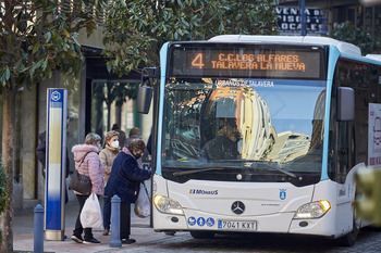 El Ayuntamiento recurrirá la negativa a la ayuda al transporte