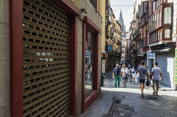 El Consistorio pondrá toldos en calle Comercio tras el Corpus